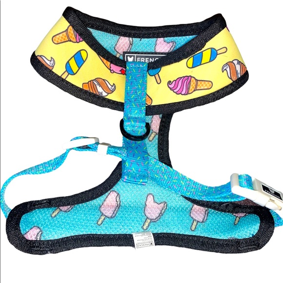 Frenchie Duo Reversible dog harness, Size Medium & Cooling Bandana, EUC - Picture 3 of 11